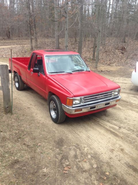 RARE TOYOTA LONG BOX EXTRA CAB, RUST FREE AND RUNS LIKE NEW, 1988 Toyota Other