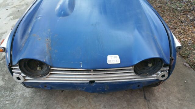 1968 Triumph TR-6 Converible - photo 10