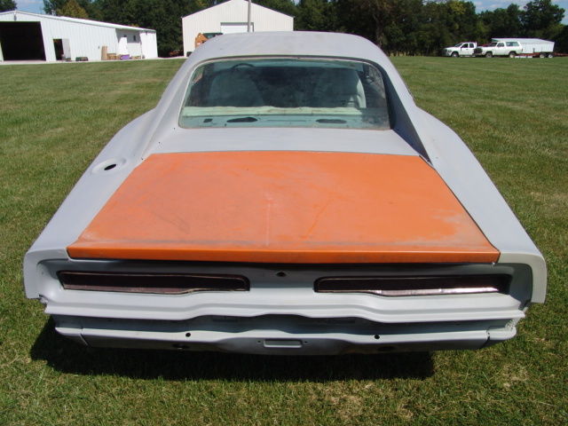 1970 Dodge Charger Many Photos! Factory Tach - photo 8