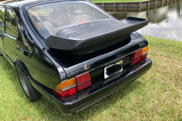 1991 Saab 900 SPG 16 V Turbo 2 dr Hatchback - photo 6