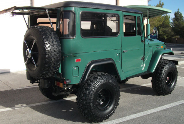 1974 Toyota Land Cruiser FJ40 - photo 2