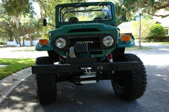 1974 Toyota Land Cruiser FJ40 - photo 4