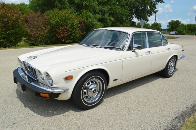 1976 Jaguar XJ12 - L (Long Wheel Base); Series II - photo 5