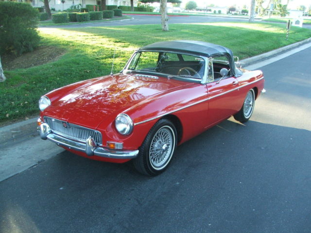 1963 MG MGB Roadster - photo 4