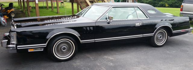 Rare vintage 1977 Lincoln Continental Mark V "only 6200 Miles" Lux. Muscle Car 1977 Lincoln Continental