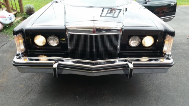 1977 Lincoln Continental - photo 6