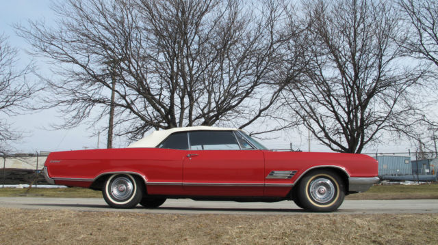 1966 Buick Wildcat - photo 2