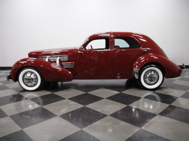 1937 Cord 810 Westchester - photo 2