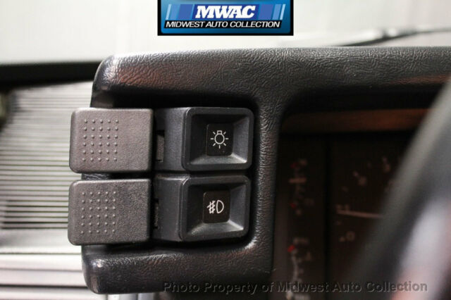 1993 Ford Mustang 5 SPEED RARE COLLECTIBLE 1 0F 4993 LEATHER NO SUNR - photo 12
