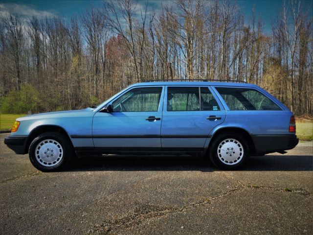 1987 Mercedes-Benz 300-Series *NO RESERVE*300TD Wagon*RARE* - photo 3