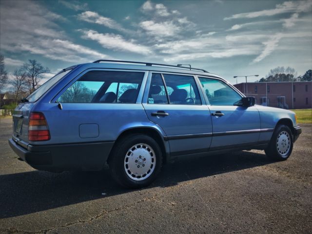 1987 Mercedes-Benz 300-Series *NO RESERVE*300TD Wagon*RARE* - photo 9