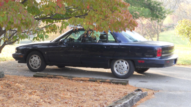 RARE1993 Oldsmobile Ninety-Eight 98 Touring Sedan 4-Door 3.8LNA Project Parts 1993 Oldsmobile 98 Touring Sedan 4-Door