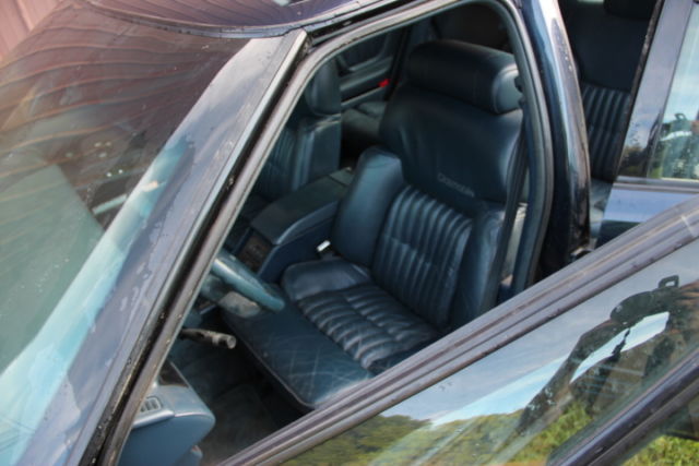 1993 Oldsmobile 98 Touring Sedan 4-Door - photo 12