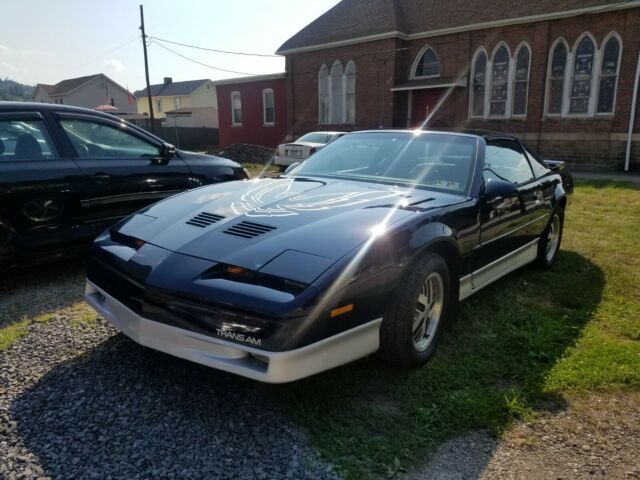 1987 Pontiac Firebird - photo 2