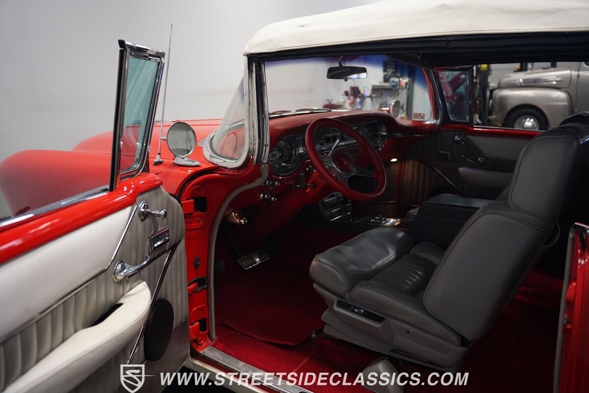 1956 Oldsmobile Ninety-Eight Starfire Convertible - photo 5