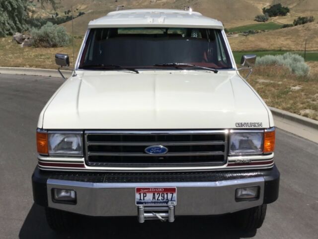 1990 Ford Bronco XLT Lariat Centurion - photo 9