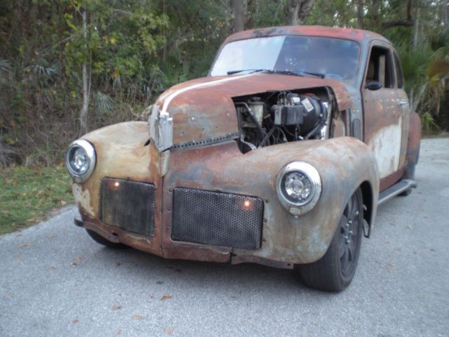 1941 Studebaker 2 DR - photo 3