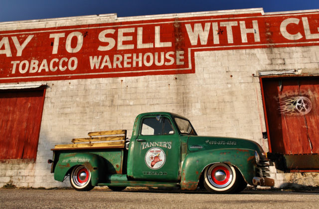 1952 Chevrolet C-10 Patina Lowered Pickup Truck - photo 12
