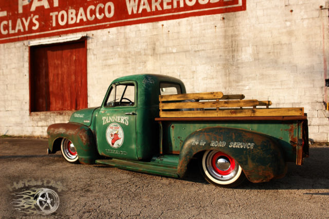 1952 Chevrolet C-10 Patina Lowered Pickup Truck - photo 3