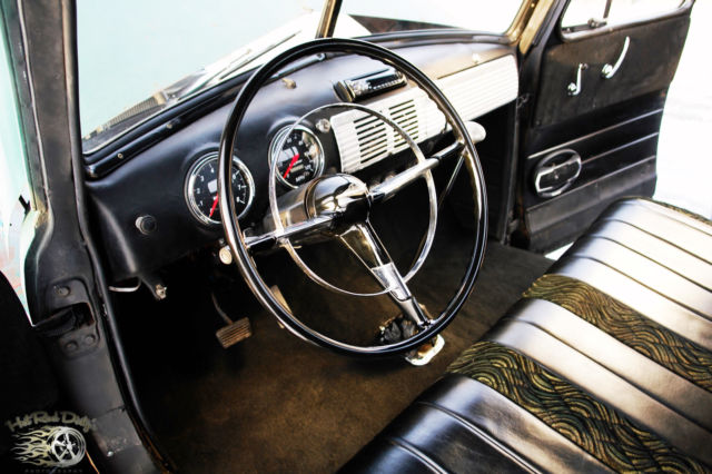 1952 Chevrolet C-10 Patina Lowered Pickup Truck - photo 5