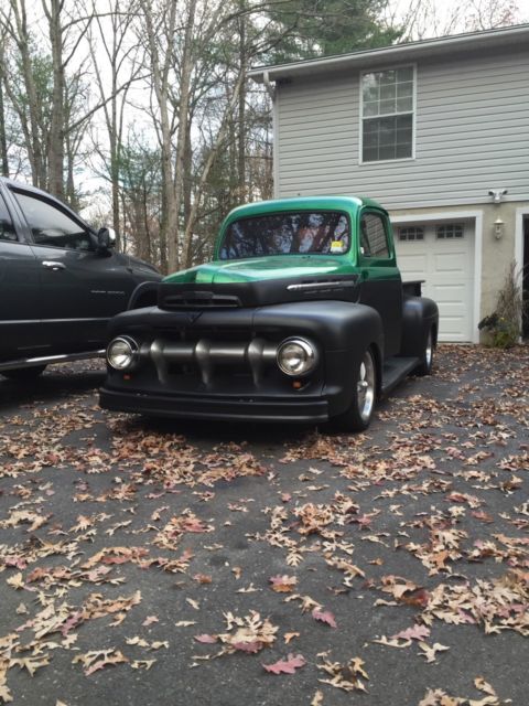 1951 Ford F-100
