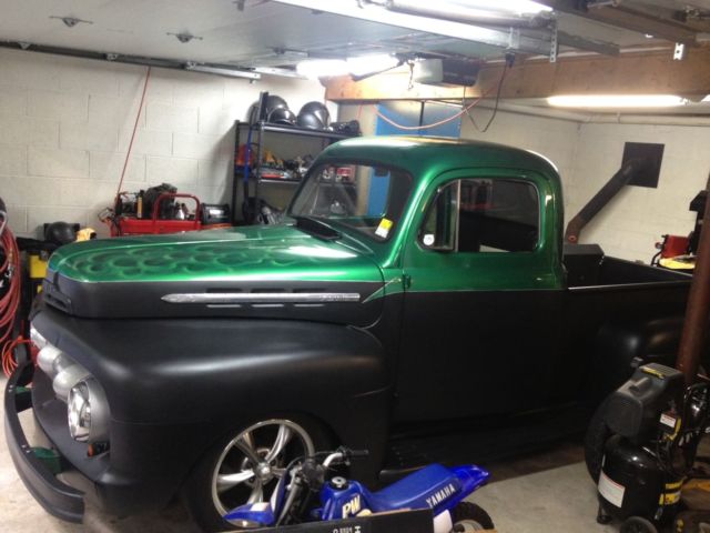 1951 Ford F-100 - photo 2
