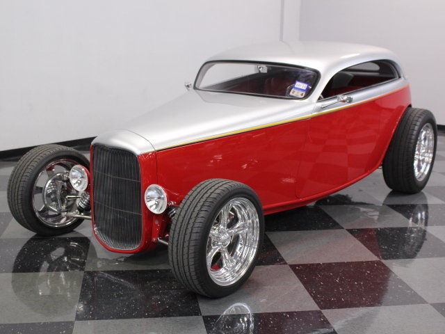 RAT'S FIBERGLASS BODY, CUSTOM BOYD WHEELS, QUICK CHANGE REAR, HIGH END BUILD! 1932 Ford Vicky