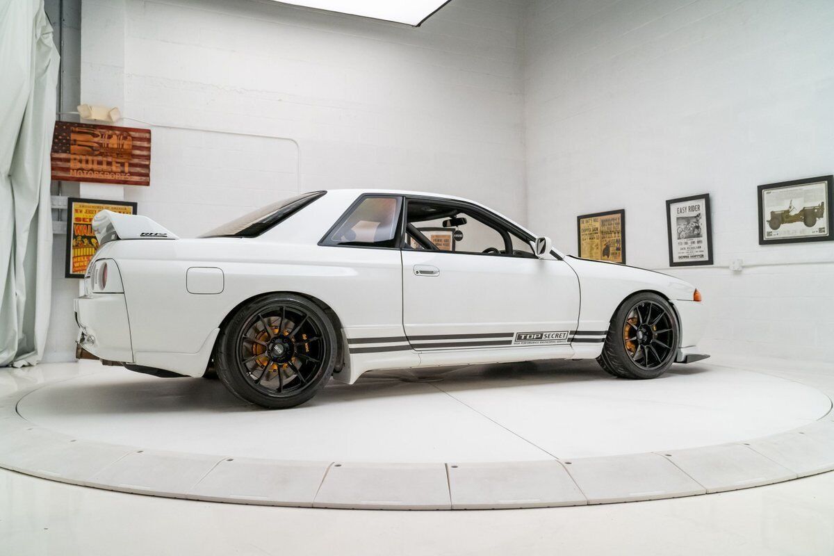 1993 Nissan Skyline GTR - photo 12