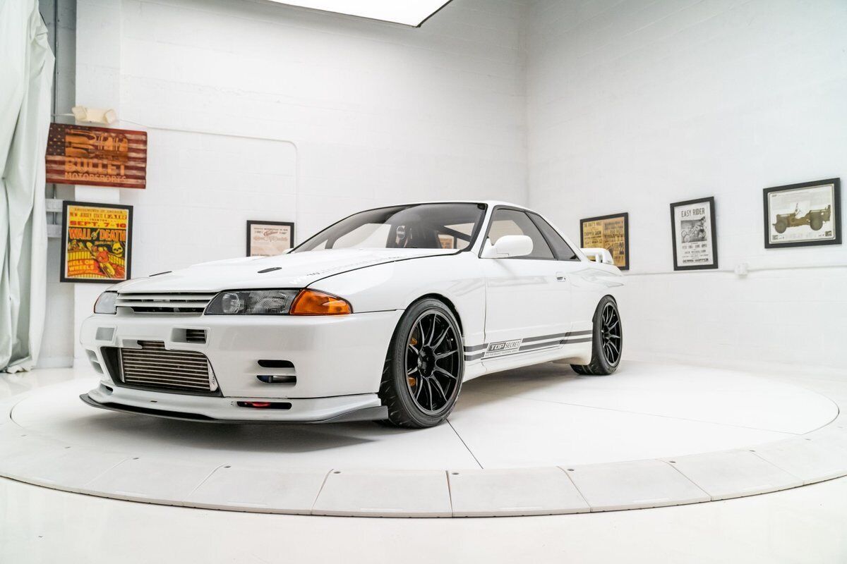 1993 Nissan Skyline GTR - photo 2