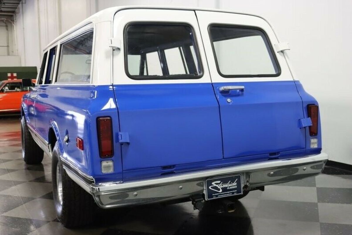 1971 Chevrolet Suburban 4X4 - photo 11