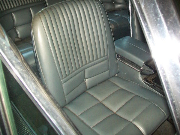 1966 Ford Thunderbird Town Coupe - photo 13