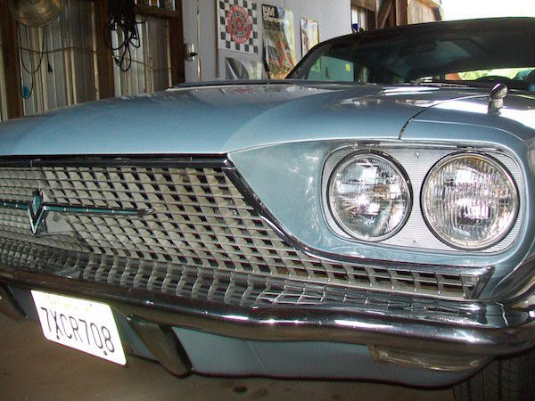 1966 Ford Thunderbird Town Coupe - photo 3
