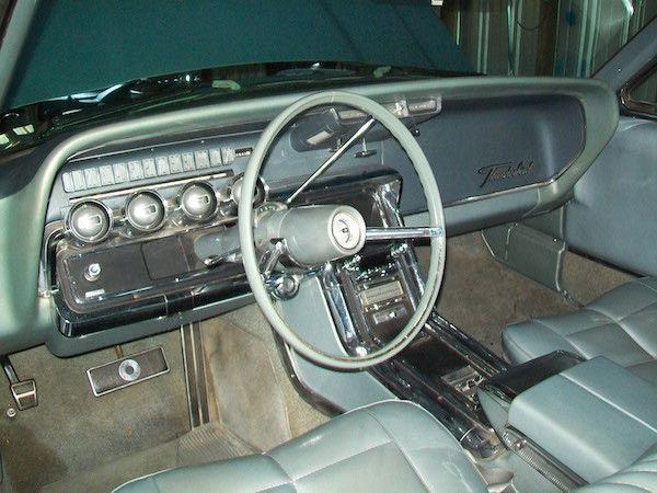 1966 Ford Thunderbird Town Coupe - photo 8