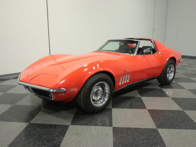 READY TO GO CHROME BUMPER STINGRAY, 35/300 HP V8, AUTO, R134A A/C, PW, PB, PS!! 1969 Chevrolet Corvette