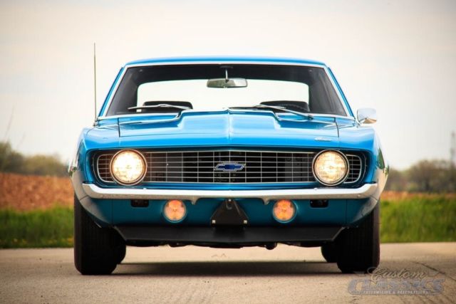 1969 Chevrolet Camaro - photo 2