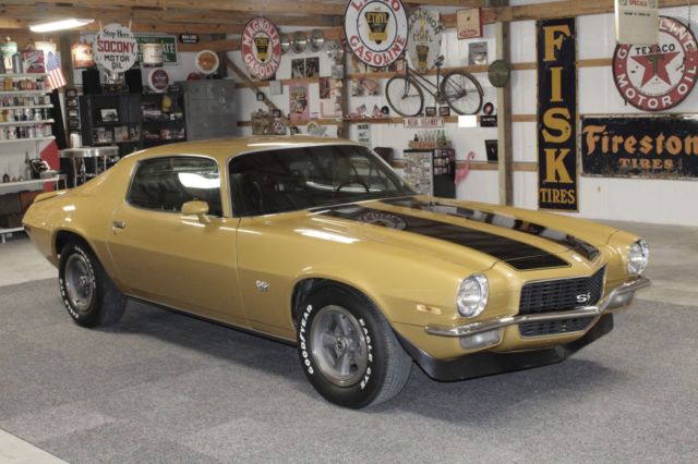 1970 Chevrolet Camaro "Real" SS 396 with L34 RPO Code with Factory AC - photo 2