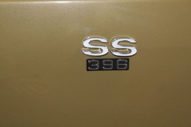 1970 Chevrolet Camaro "Real" SS 396 with L34 RPO Code with Factory AC - photo 6