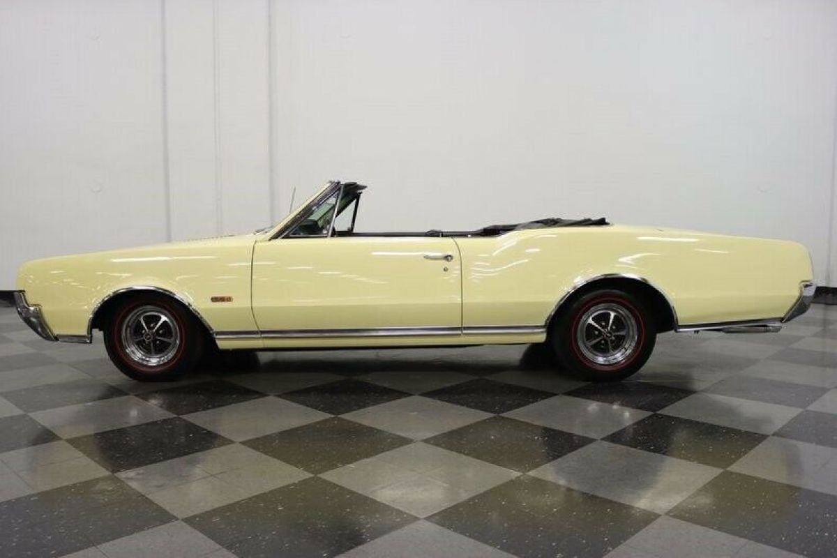 1967 Oldsmobile Cutlass 442 - photo 3