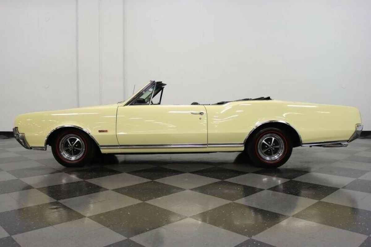 1967 Oldsmobile Cutlass 442 - photo 8