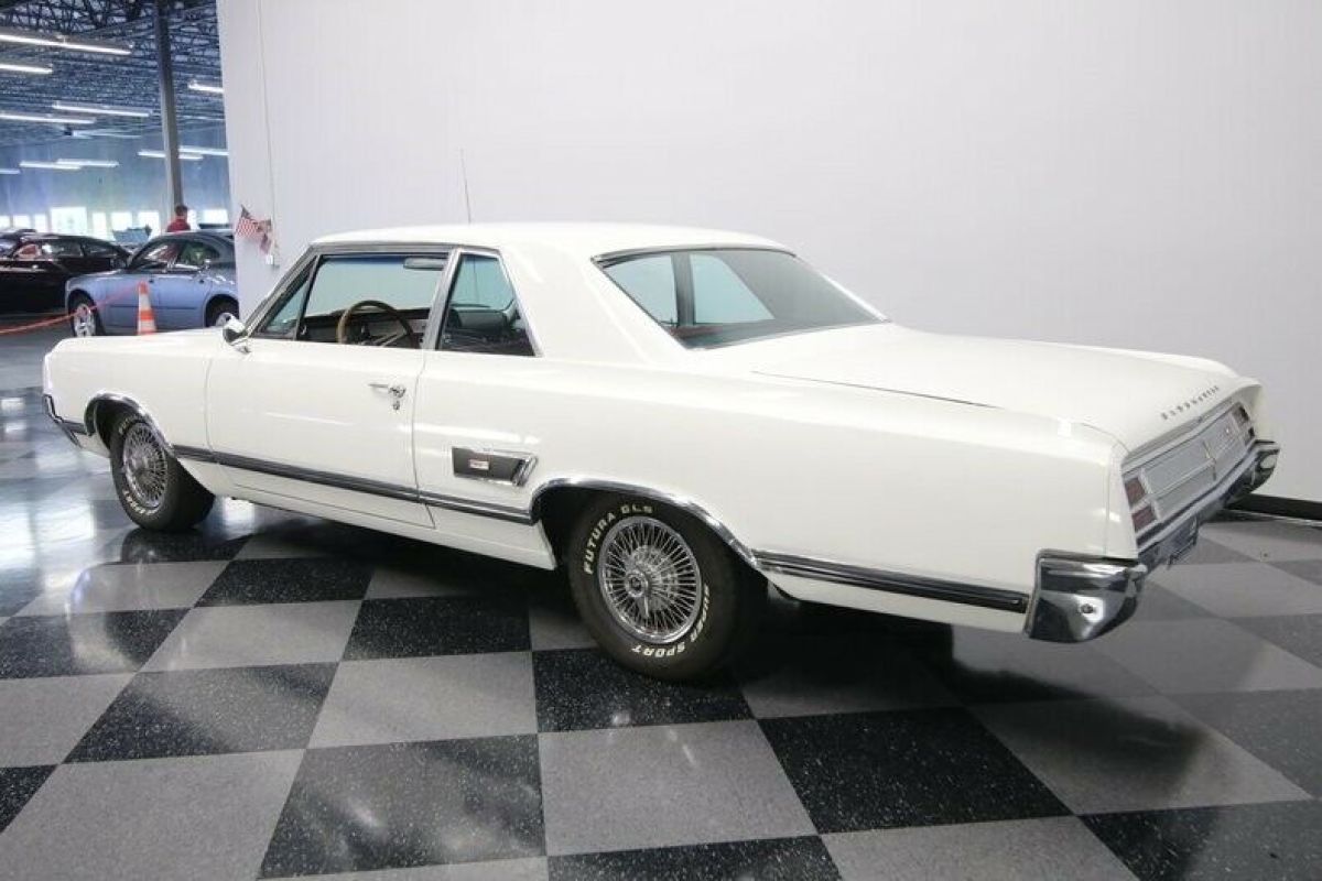 1965 Oldsmobile Cutlass 442 - photo 9