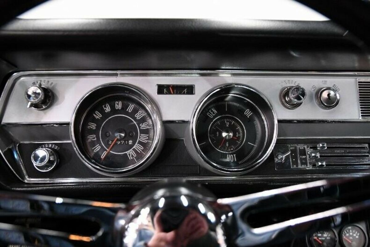 1966 Oldsmobile 442 - photo 2