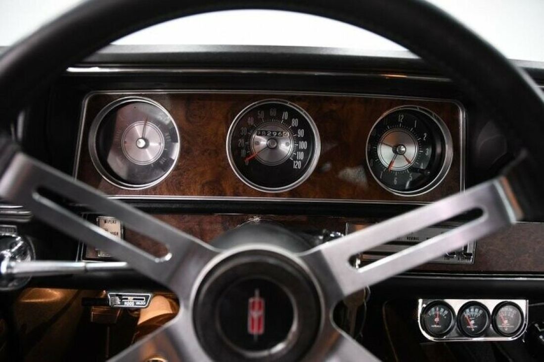 1970 Oldsmobile 442 - photo 2