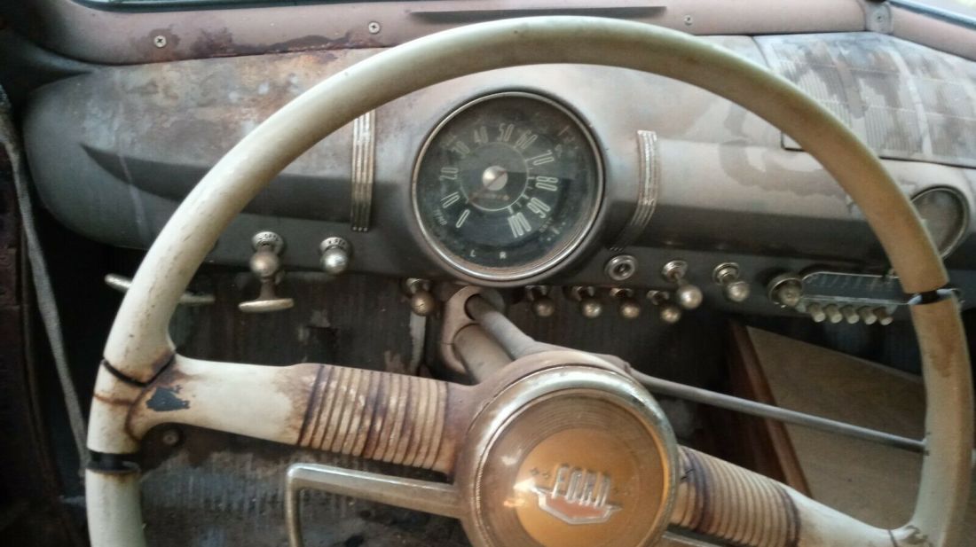 1949 Ford Custom Tudor - photo 8
