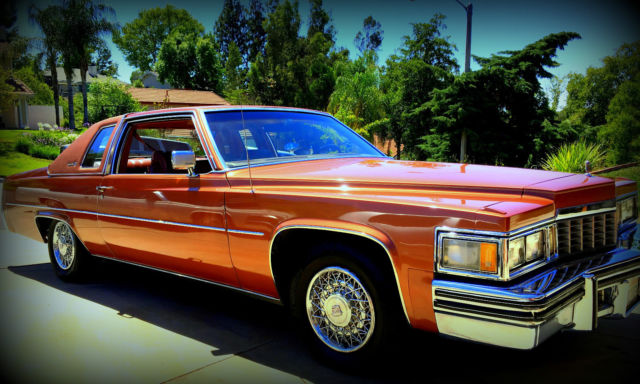 Real Classic 1977 Cadillac Coupe Deville Classy fleetwood brougham el dorado 1977 Cadillac DeVille fleetwood brougham el dorado coupe deville phaeton