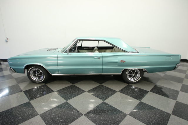 1967 Dodge Coronet - photo 2