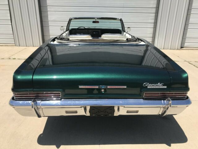 1966 Chevrolet Impala SS CONVERTIBLE - photo 6