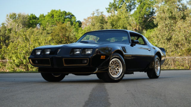 REAL DEAL TRANS AM SE T-TOPS LOW MILES AUTOMATIC BANDIT 1979 Pontiac Firebird SE
