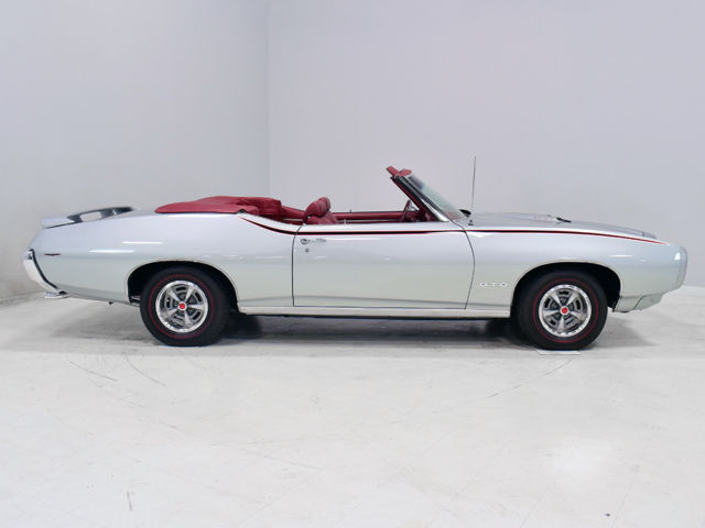 1969 Pontiac GTO - photo 12
