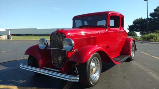 REAL HENRY ALL STEEL 5 WINDOW COUPE, SUPER NICE BUILD, SHOW AND GO!!! 1932 Ford MODEL 18 BASE