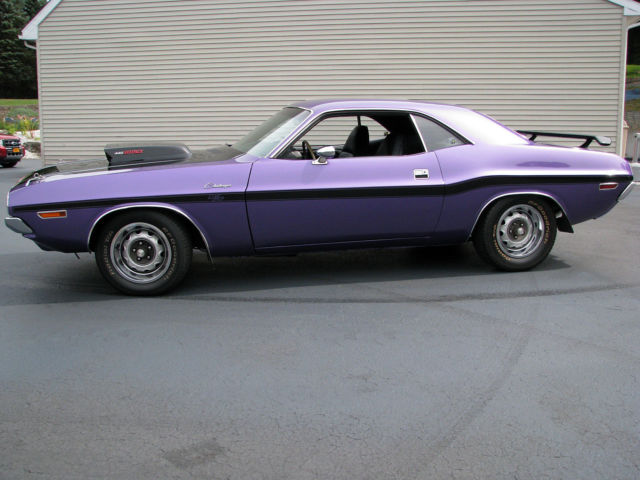 1970 Dodge Challenger R/T - photo 5